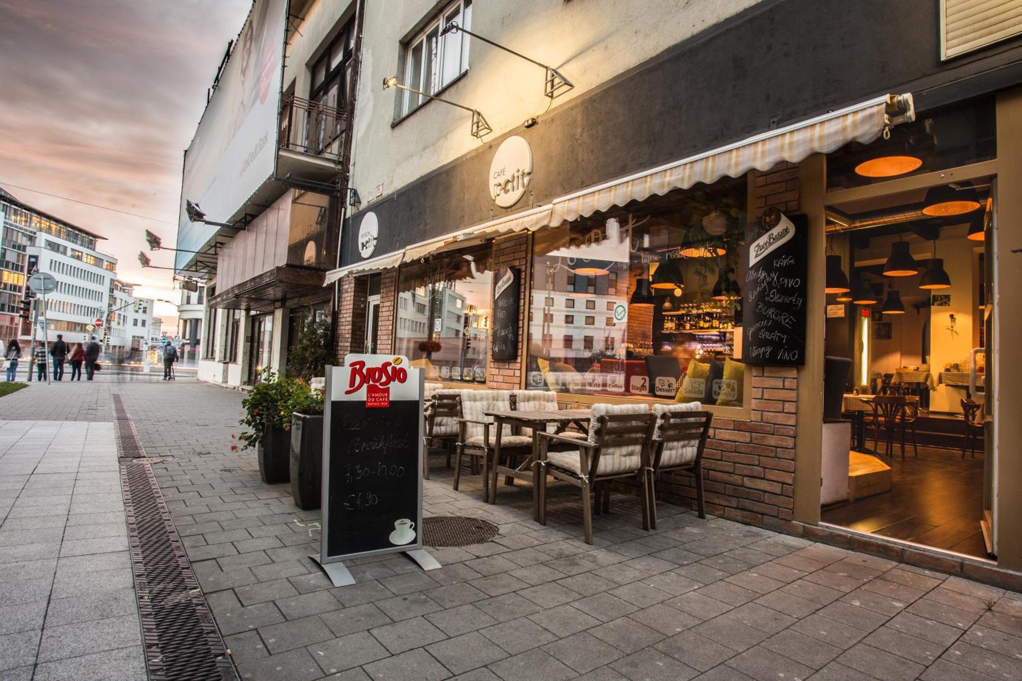 Downtown Bratislava B&B Eksteriør billede