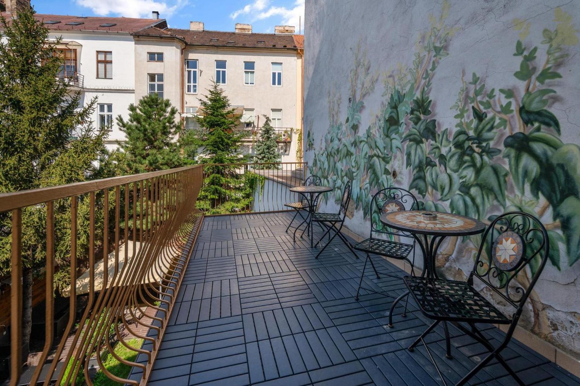 Downtown Bratislava B&B Eksteriør billede