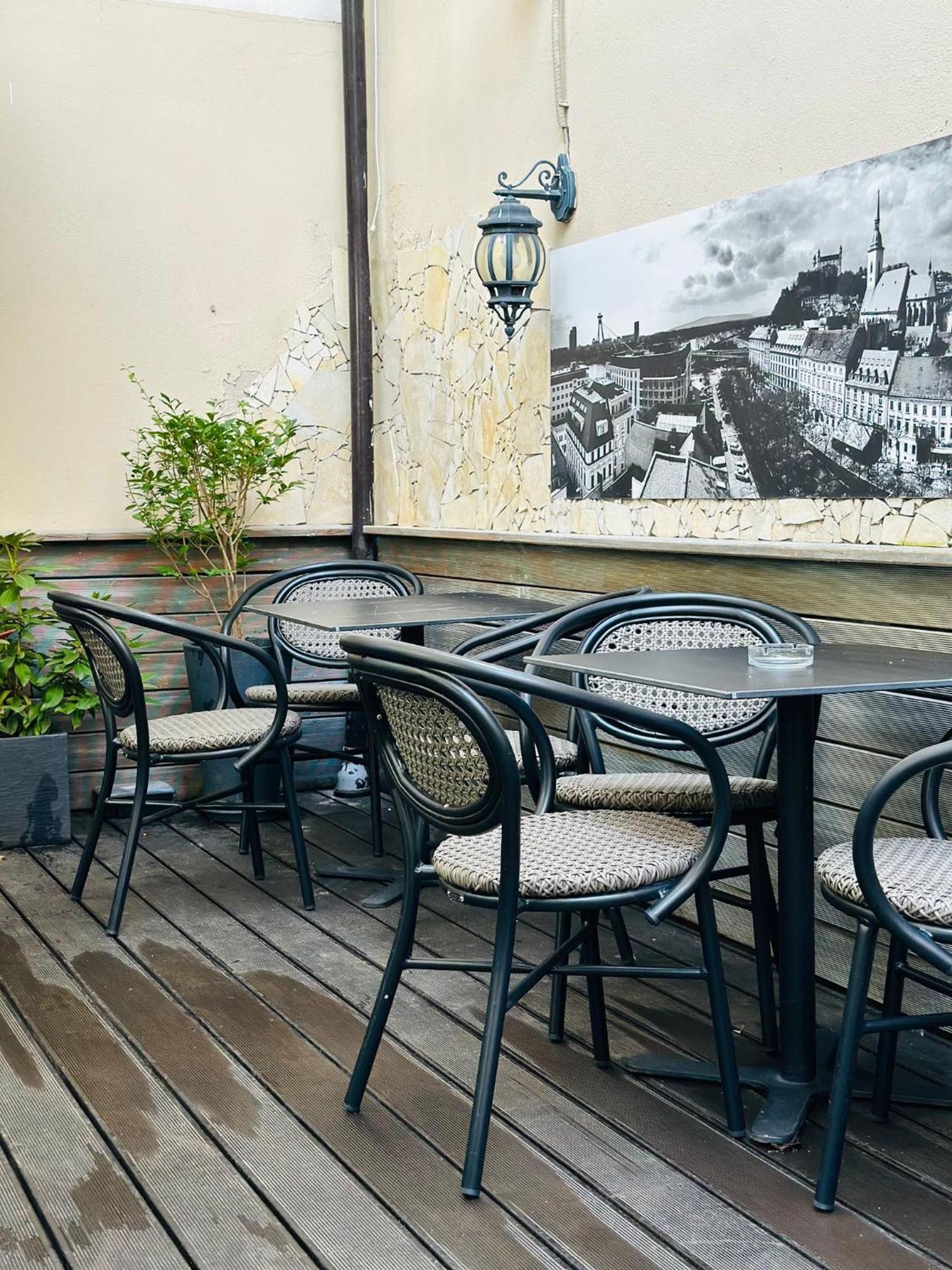 Downtown Bratislava B&B Eksteriør billede